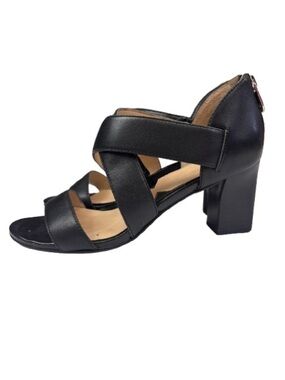 Adrienne Vittadini Rowsey Heels 7M Classic Black Leather Block Heel Sandals